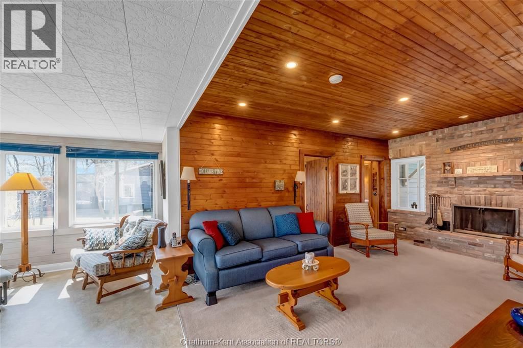 17762 LAKESHORE ROAD Image 10