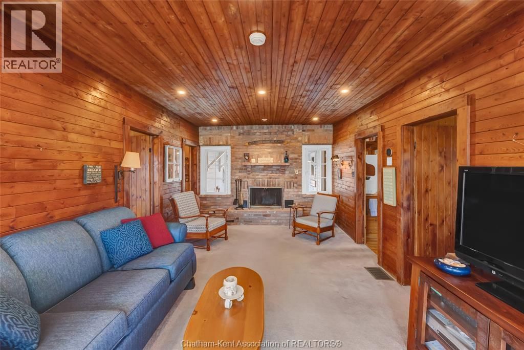 17762 LAKESHORE ROAD Image 11