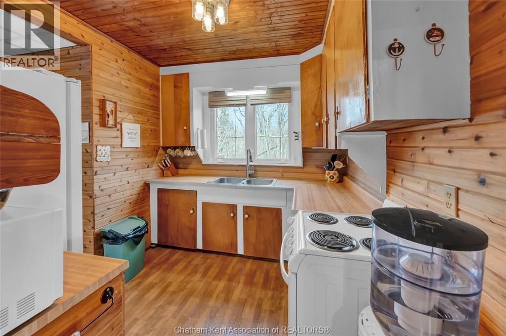 17762 LAKESHORE ROAD Image 21