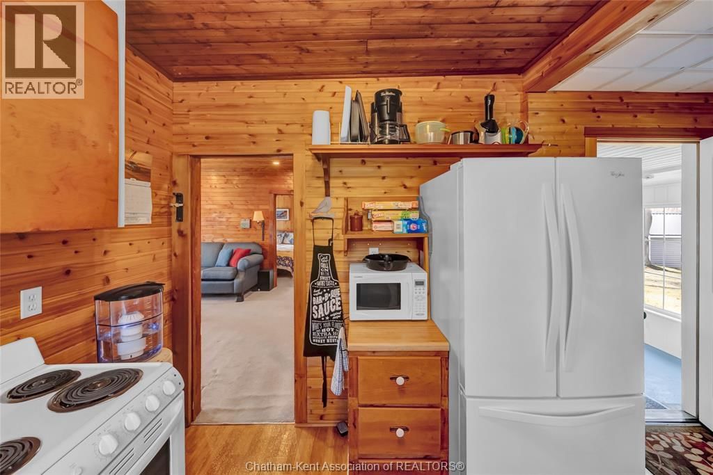 17762 LAKESHORE ROAD Image 23