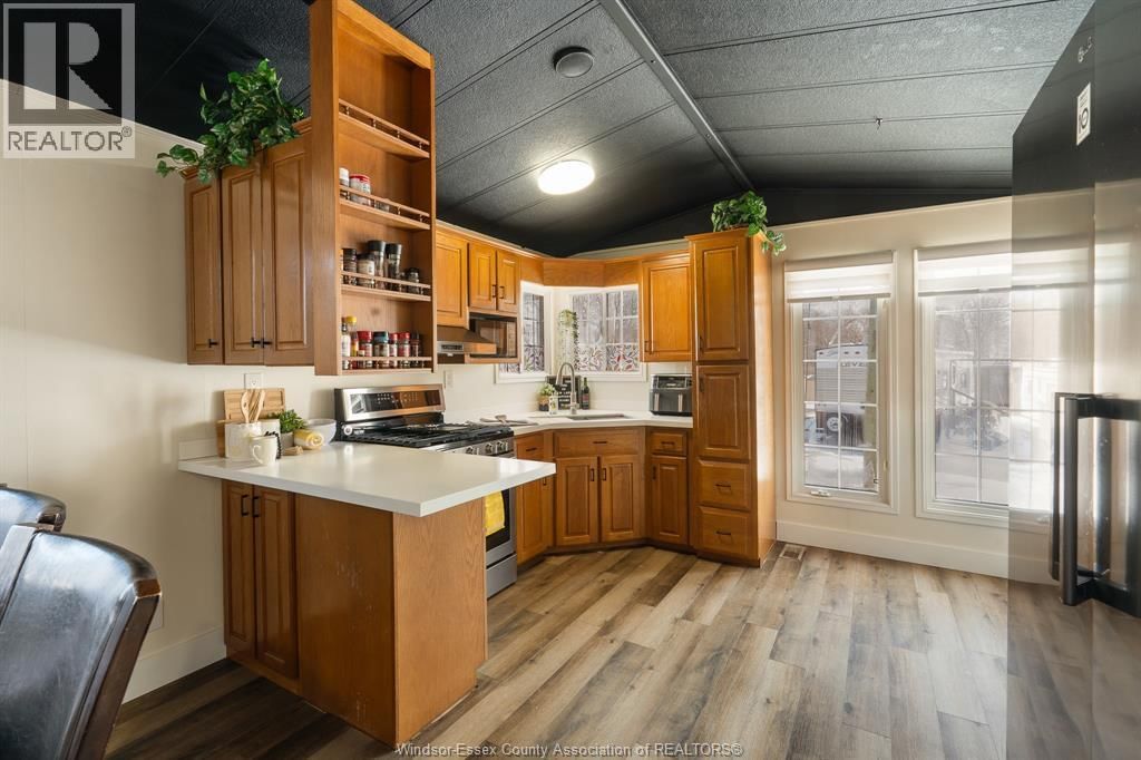 20951 PIER ROAD,   8 LAKE ROAD Image 23