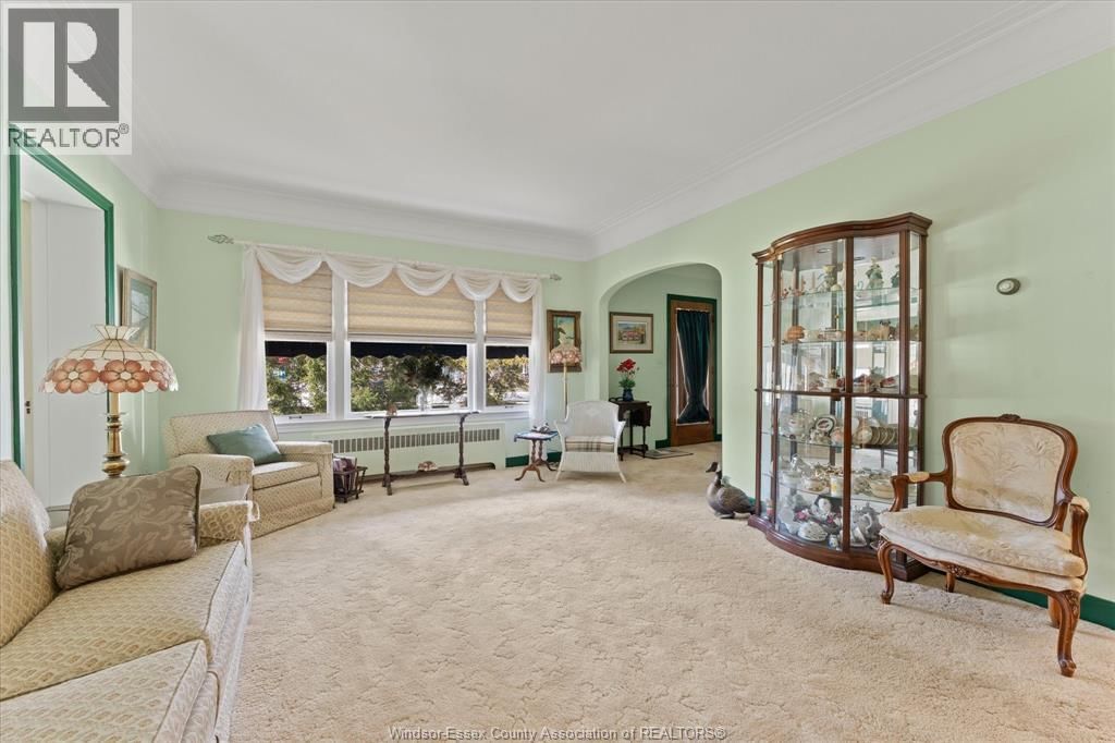 121 DIVISION STREET SOUTH Image 6