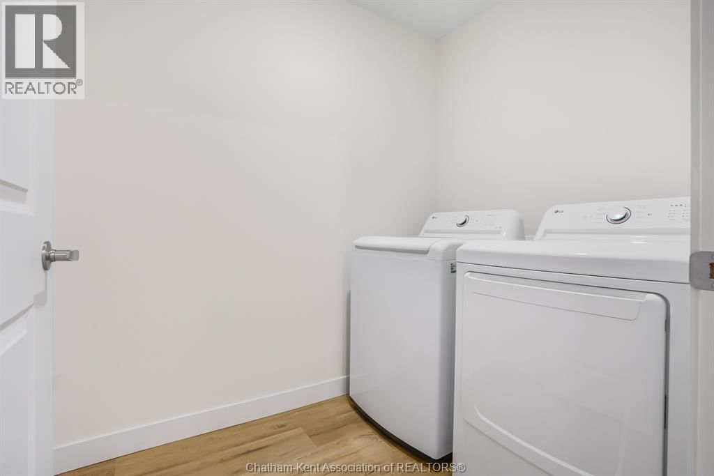 11 - 7 MAGNOLIA LANE Image 43