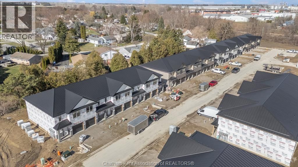 11 - 7 MAGNOLIA LANE Image 46