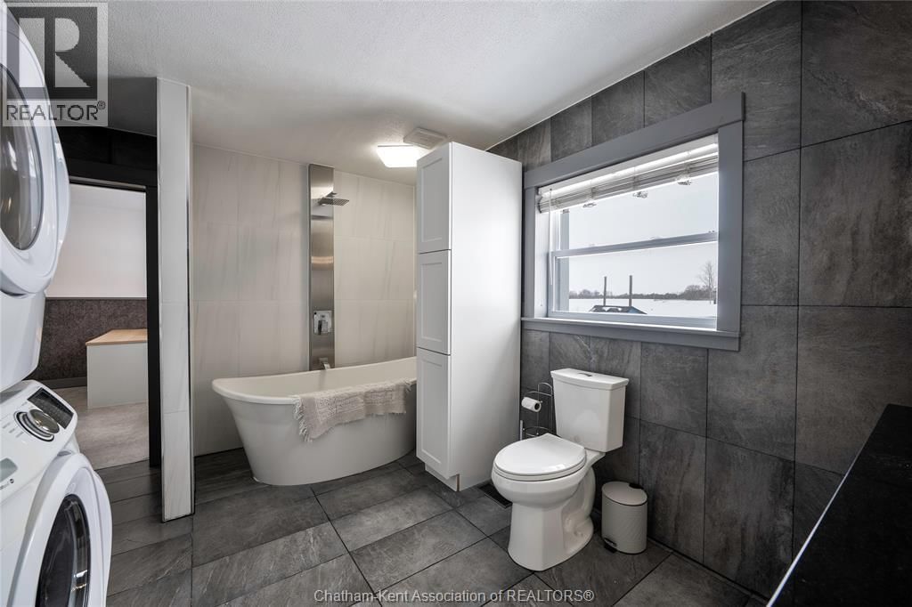 675 TALBOT ROAD EAST Image 17