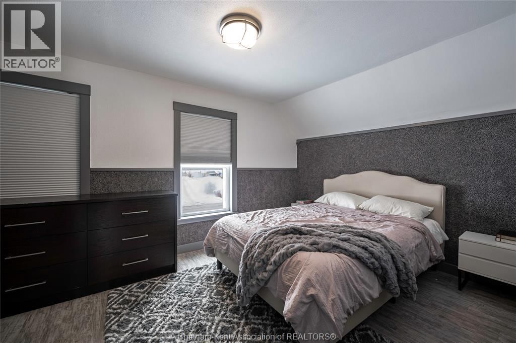 675 TALBOT ROAD EAST Image 20