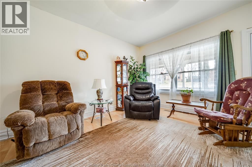 83 MCGREGOR STREET Image 26