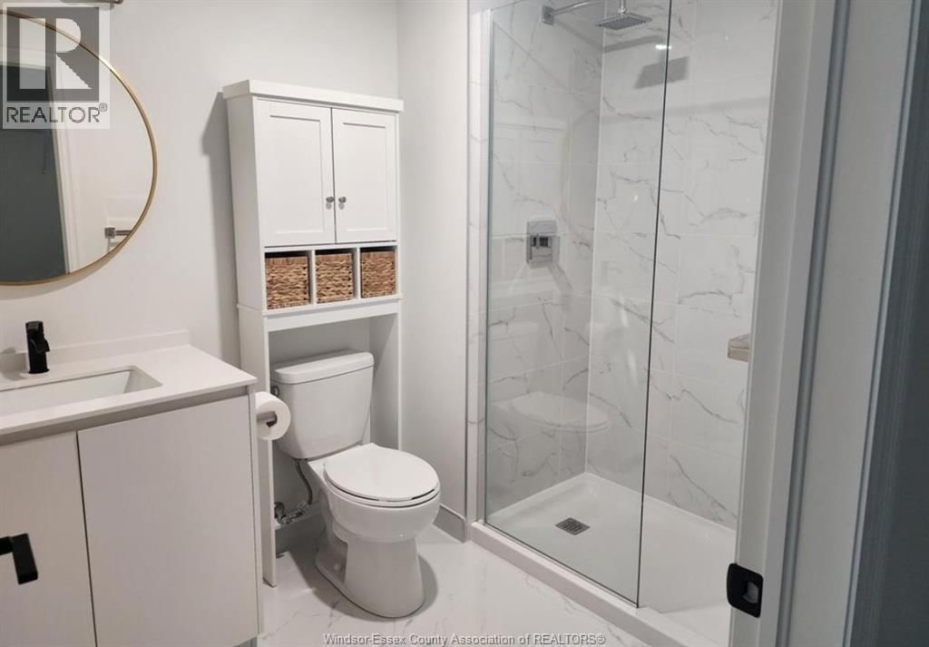 527 - 3370 STELLA CRESCENT Image 7