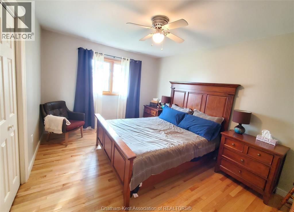 25900 PRINCE ALBERT ROAD Image 14