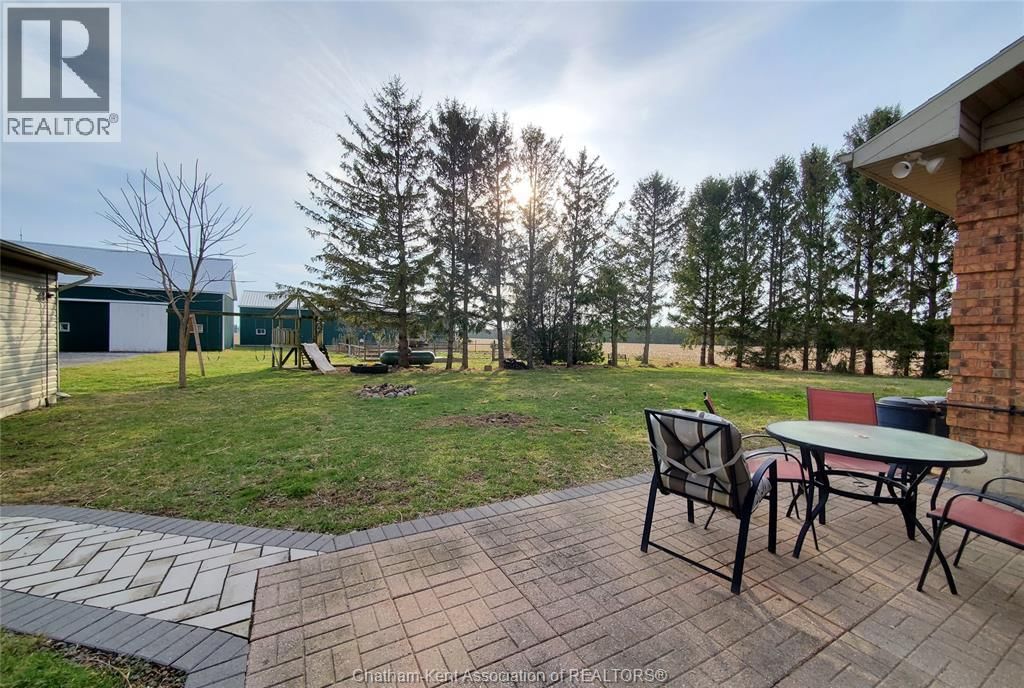 25900 PRINCE ALBERT ROAD Image 32