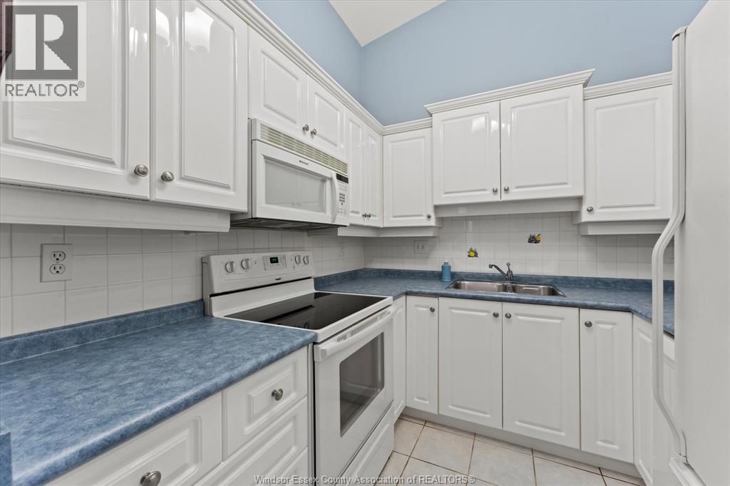 3718 PRAIRIE COURT Image 8