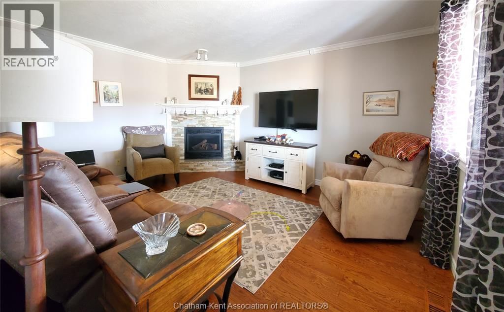 82 HARVEST CRESCENT Image 11