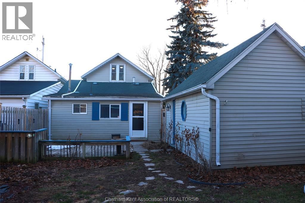 47 CHATHAM STREET NORTH Image 17