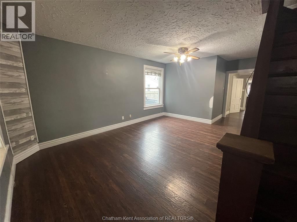 47 CHATHAM STREET NORTH Image 5