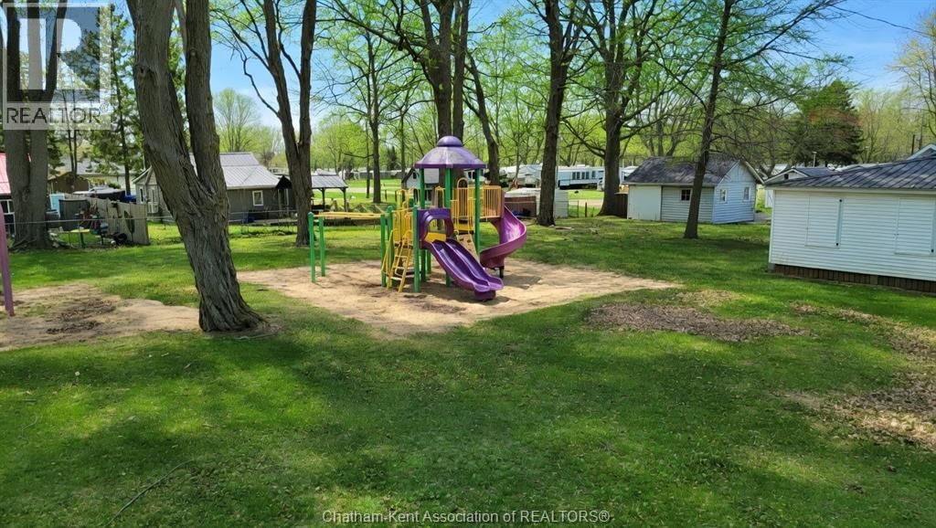 8611 - 861 FURNIVAL ROAD Image 32