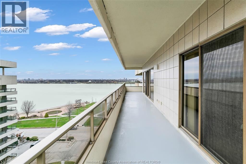 905 - 5151 RIVERSIDE DRIVE Image 34