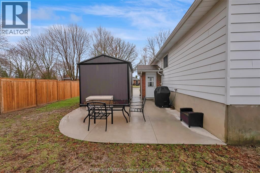 885 HILDA AVENUE Image 44