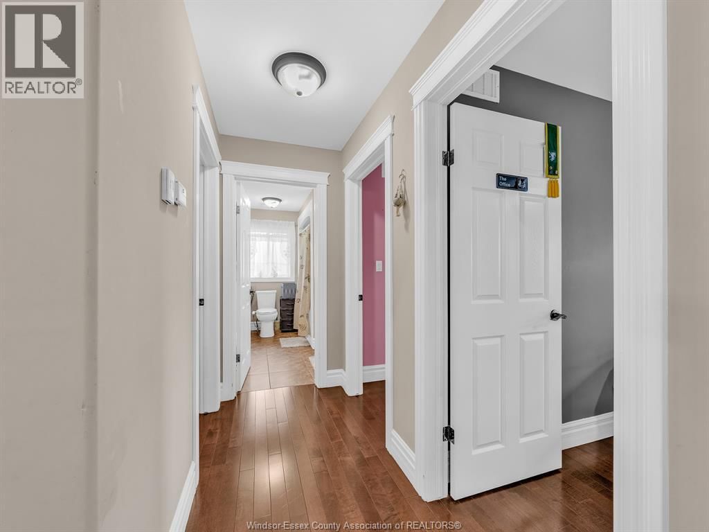 4795 PERIWINKLE CRESCENT Image 15