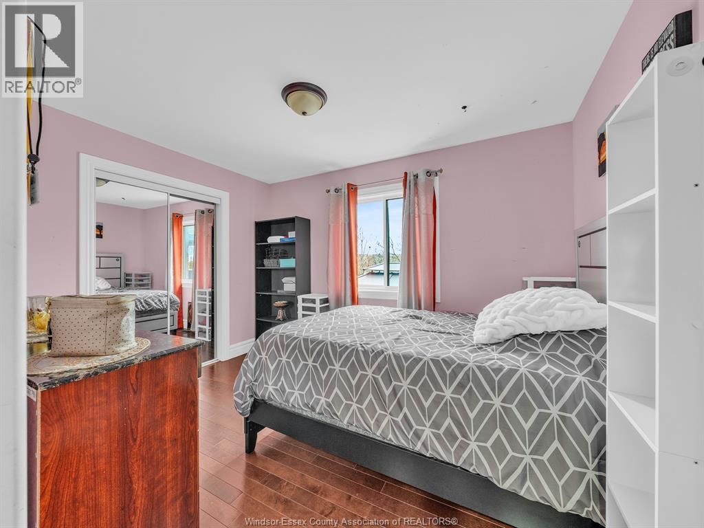 4795 PERIWINKLE CRESCENT Image 26