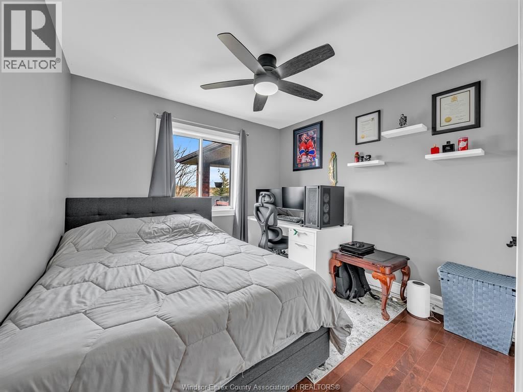 4795 PERIWINKLE CRESCENT Image 28