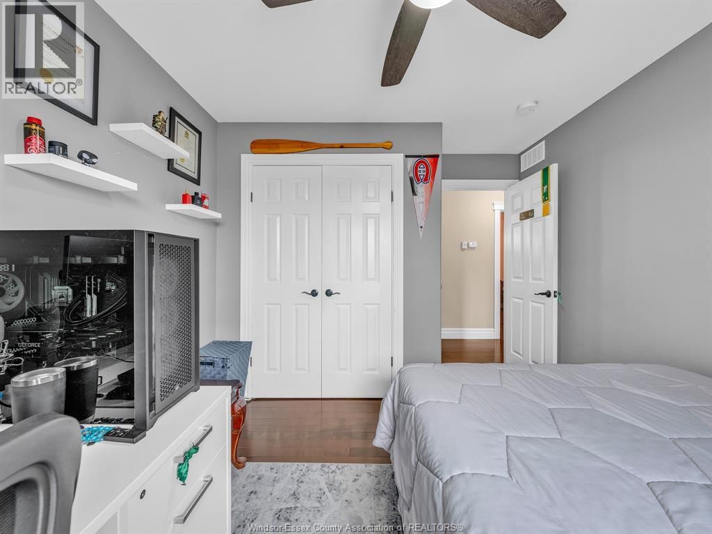 4795 PERIWINKLE CRESCENT Image 29