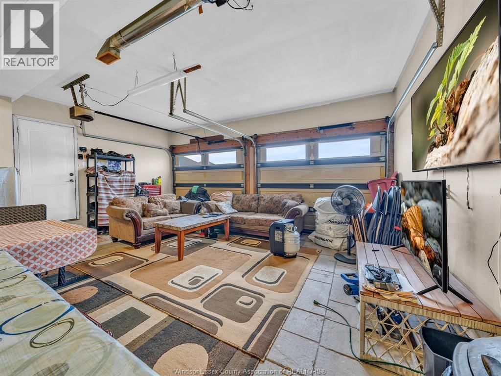 4795 PERIWINKLE CRESCENT Image 45