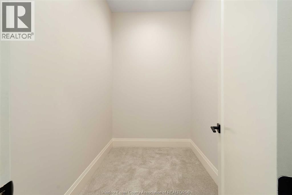 674 LILY MAC BOULEVARD Image 23