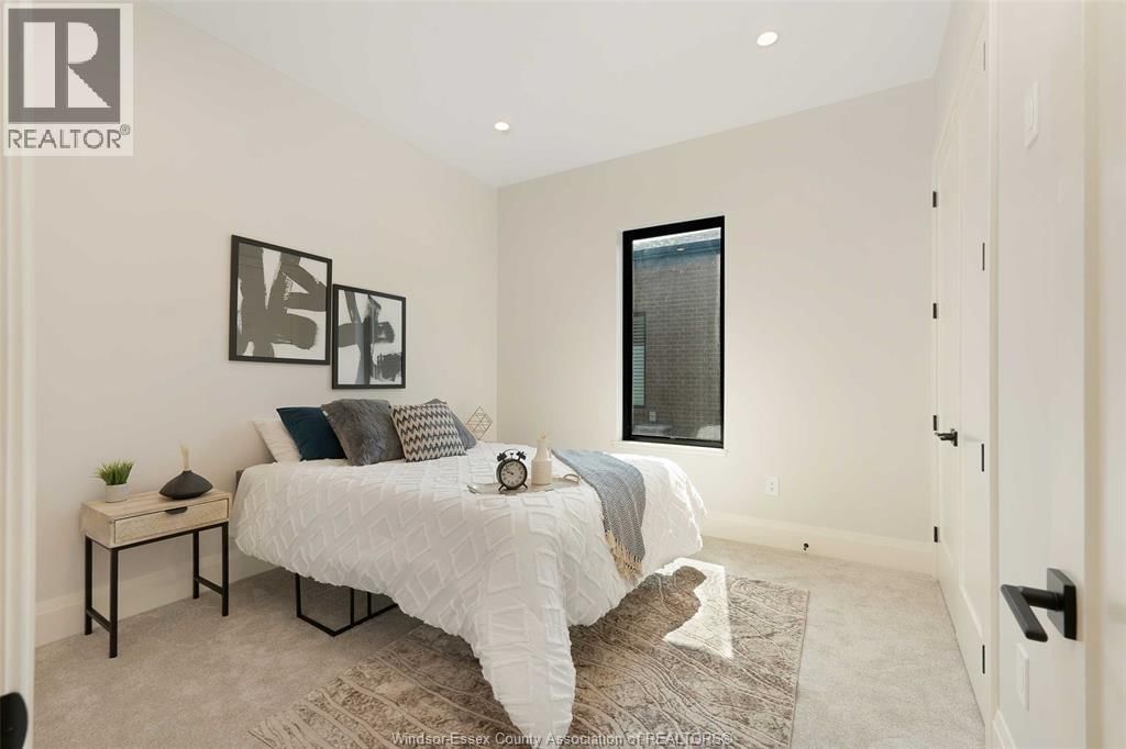 674 LILY MAC BOULEVARD Image 30