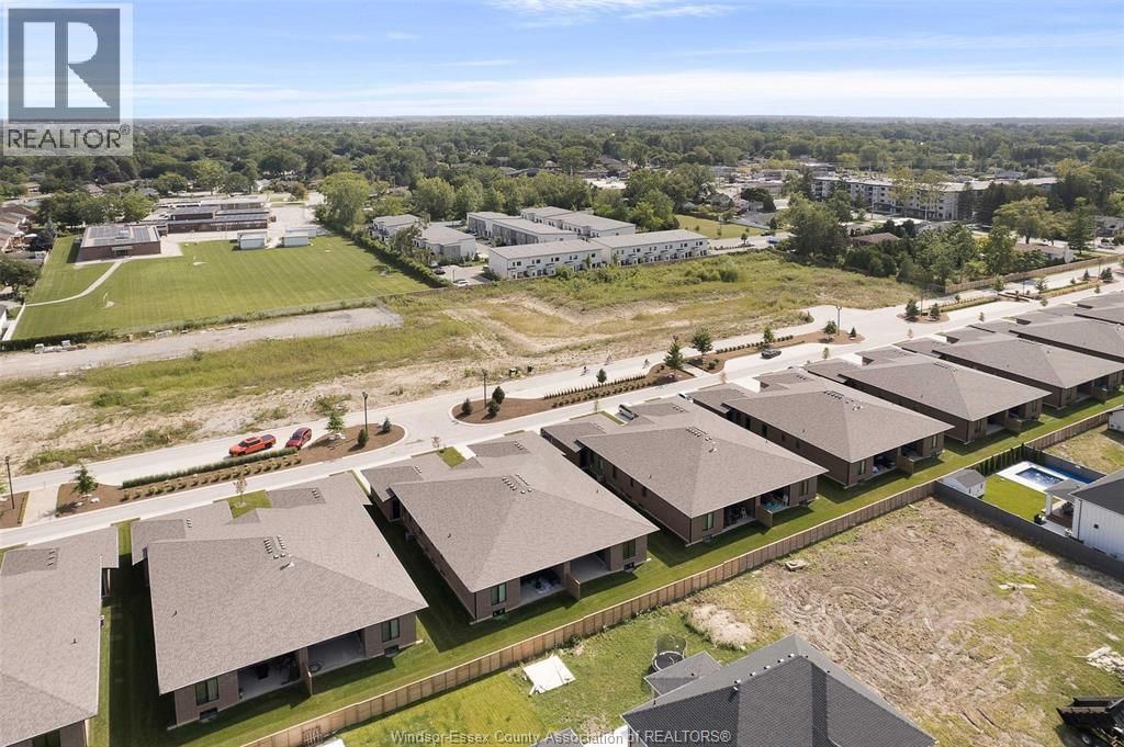 674 LILY MAC BOULEVARD Image 41