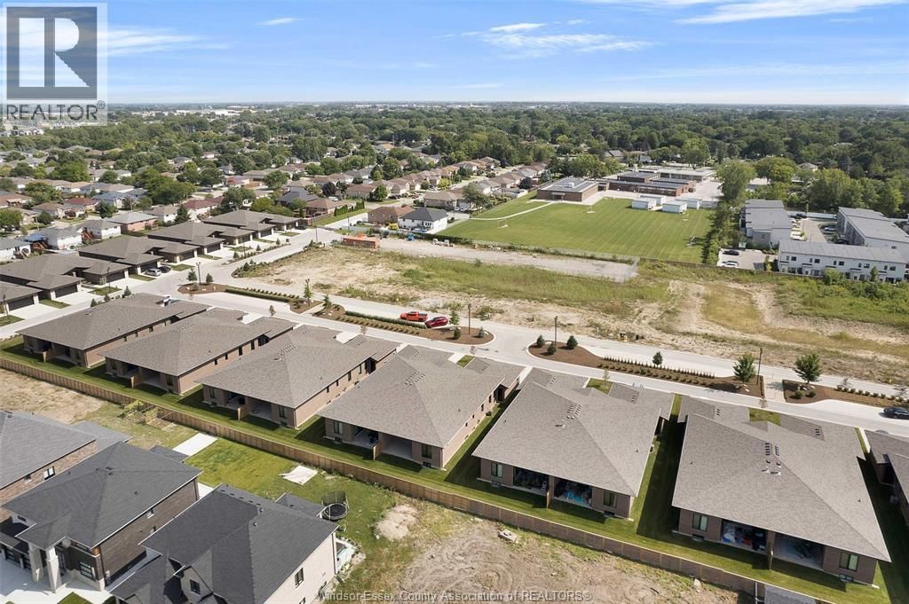 674 LILY MAC BOULEVARD Image 42