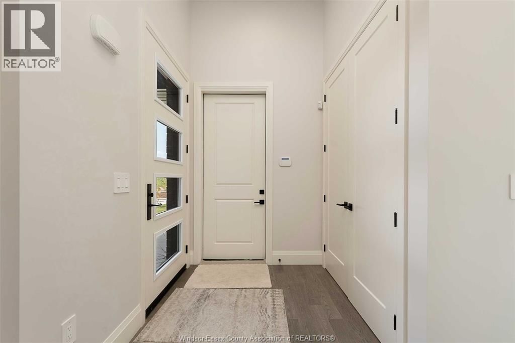 674 LILY MAC BOULEVARD Image 9