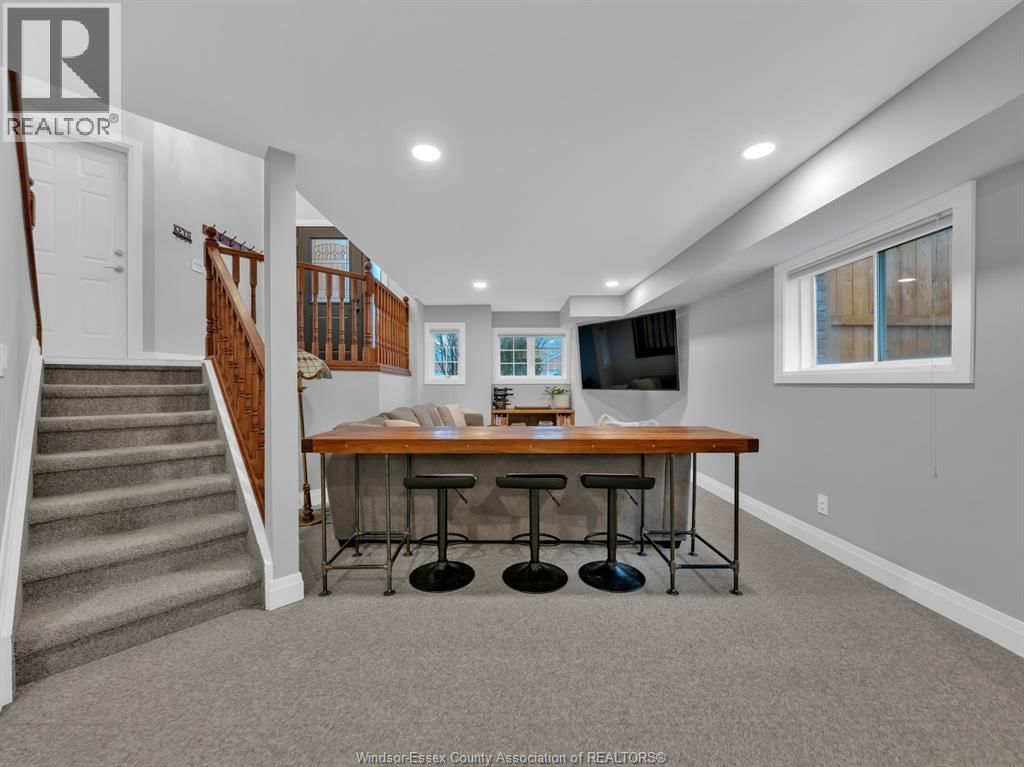 13090 PARKLAND CRESCENT Image 33