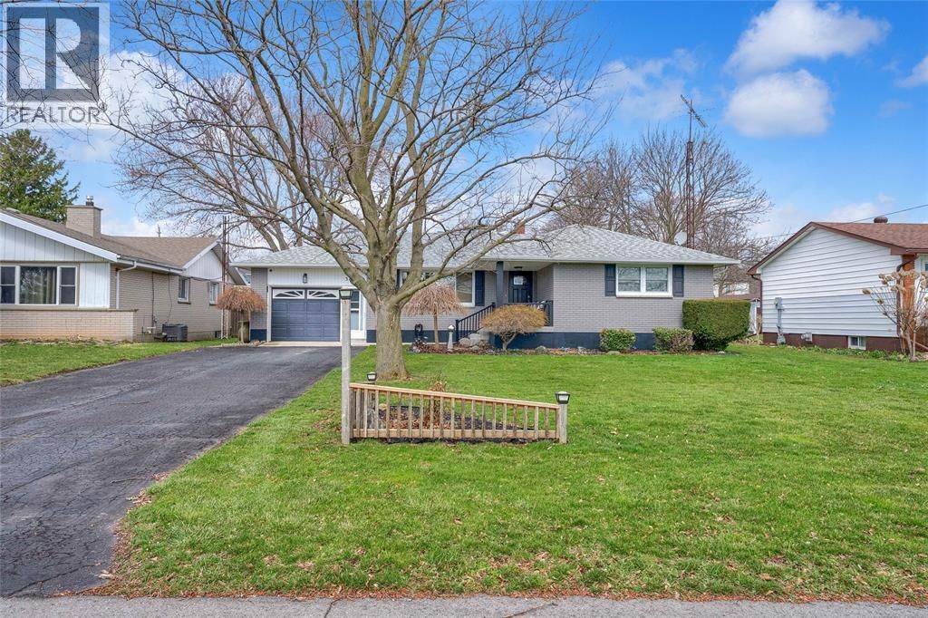 325 JOHN STREET EAST Image 1