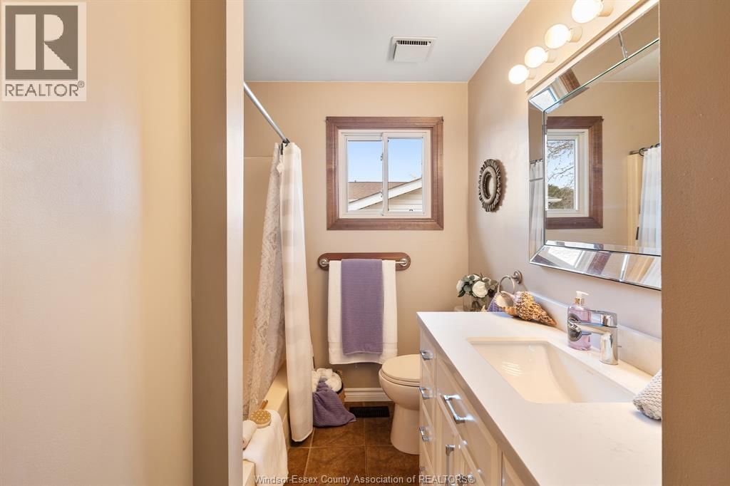 42 WILLIAM AVENUE Image 21