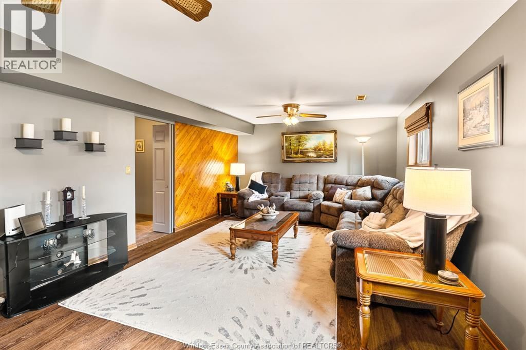 42 WILLIAM AVENUE Image 25