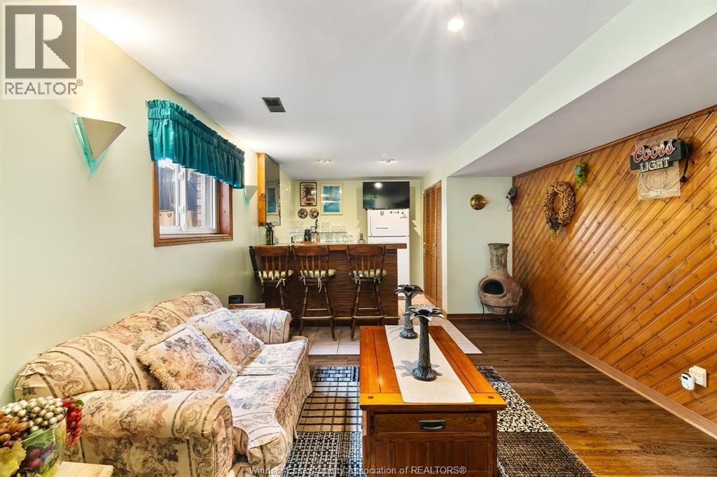 42 WILLIAM AVENUE Image 26