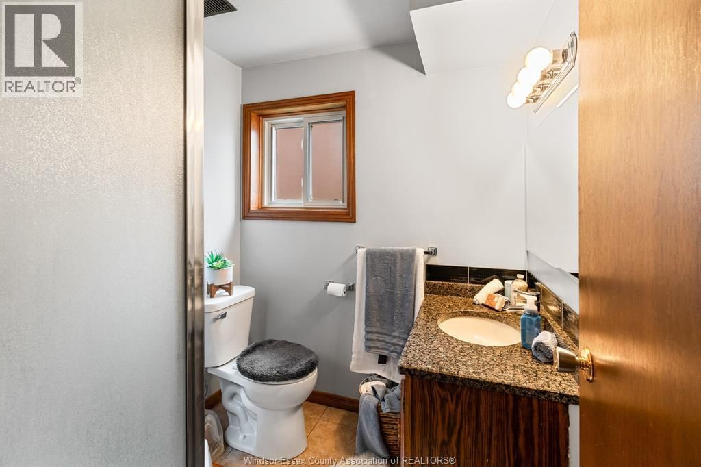 42 WILLIAM AVENUE Image 29