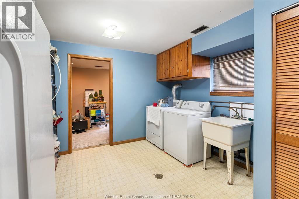 42 WILLIAM AVENUE Image 30