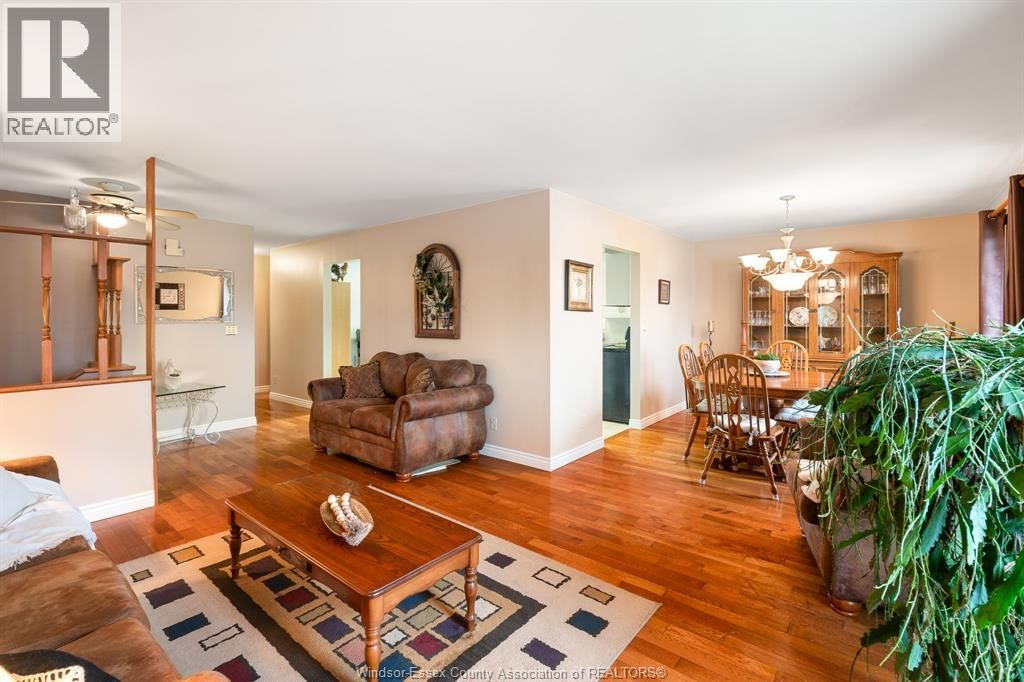 42 WILLIAM AVENUE Image 8