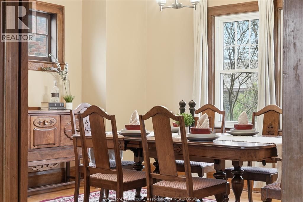 2146 WINDERMERE Image 12