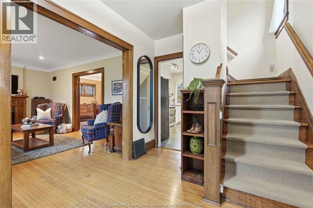 2146 WINDERMERE Image 6