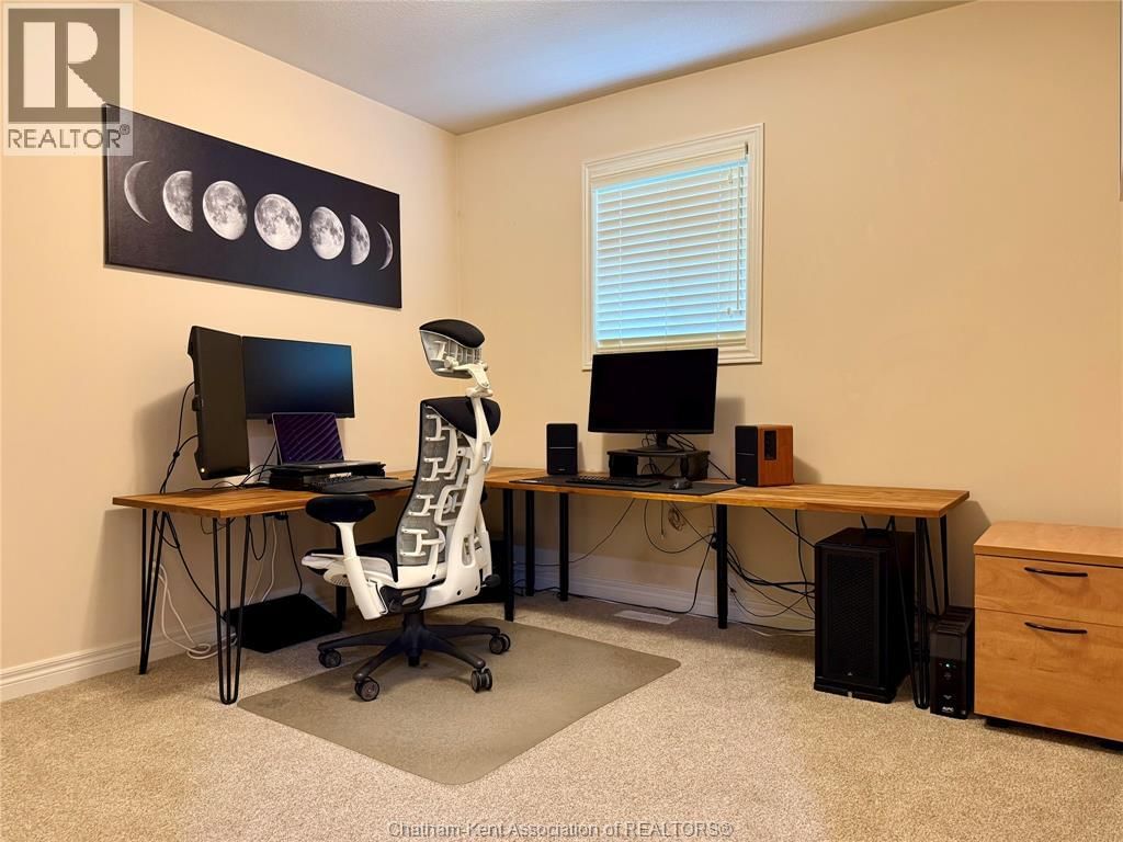 431 KEIL TRAIL NORTH Image 14