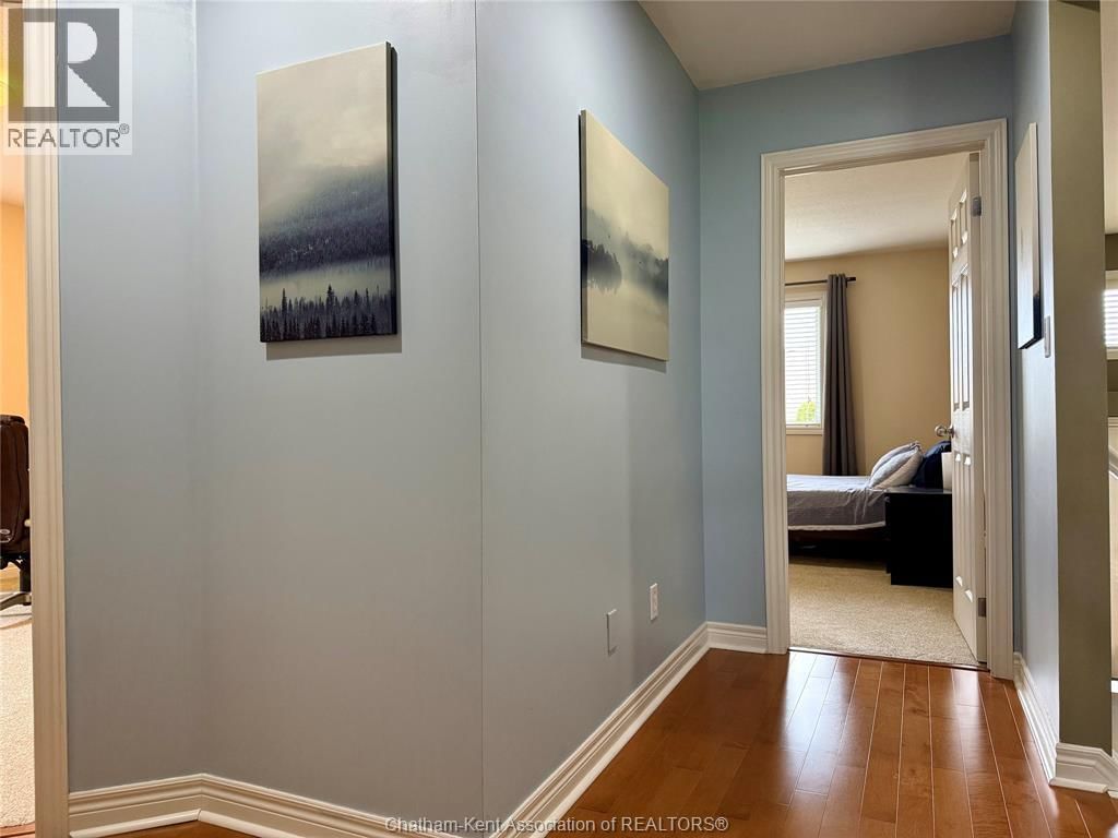 431 KEIL TRAIL NORTH Image 17