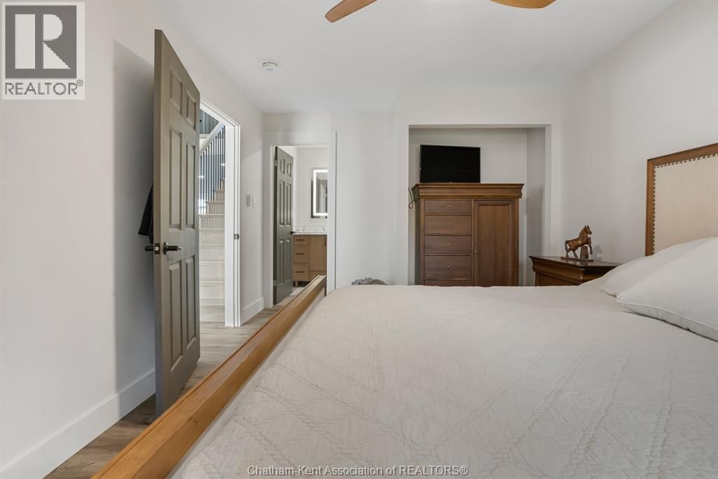 17938 LAKESHORE ROAD Image 21