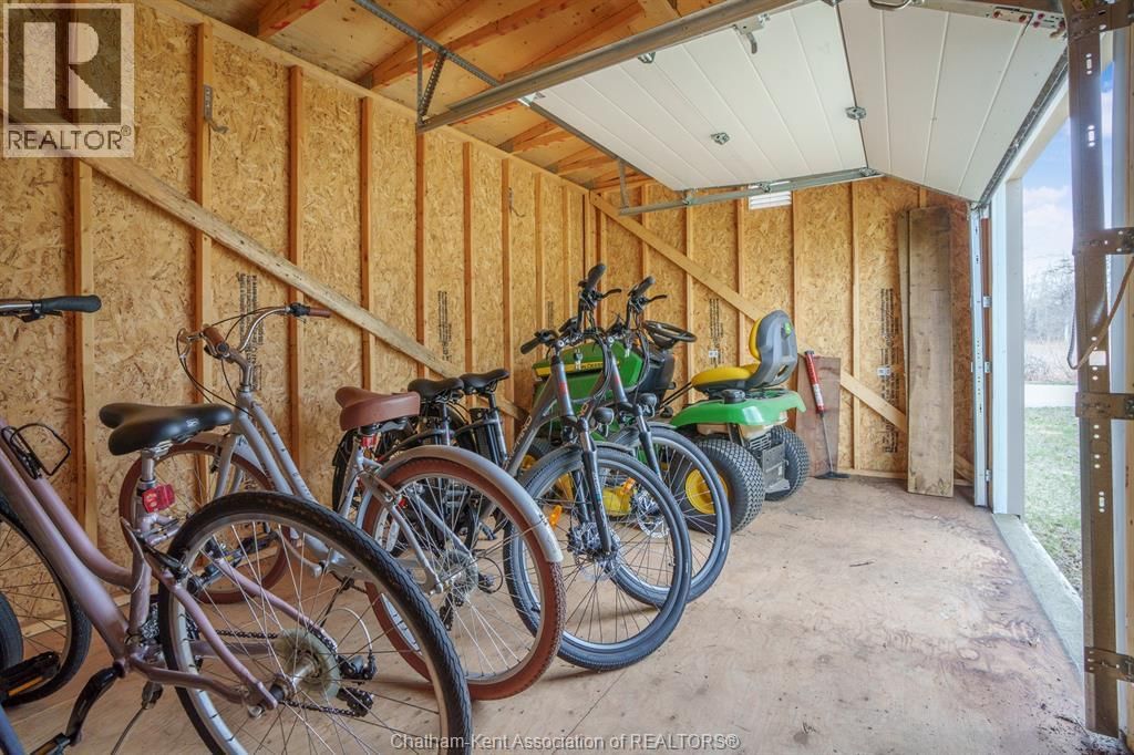 17938 LAKESHORE ROAD Image 42