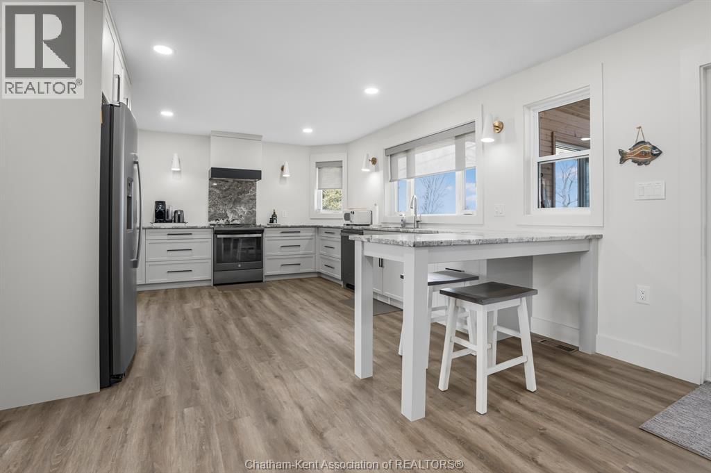 17938 LAKESHORE ROAD Image 5