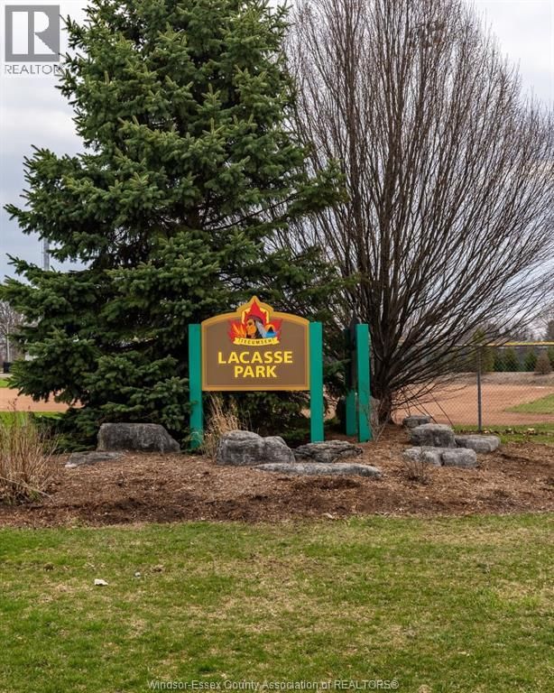 553 ST. PIERRE STREET Image 35