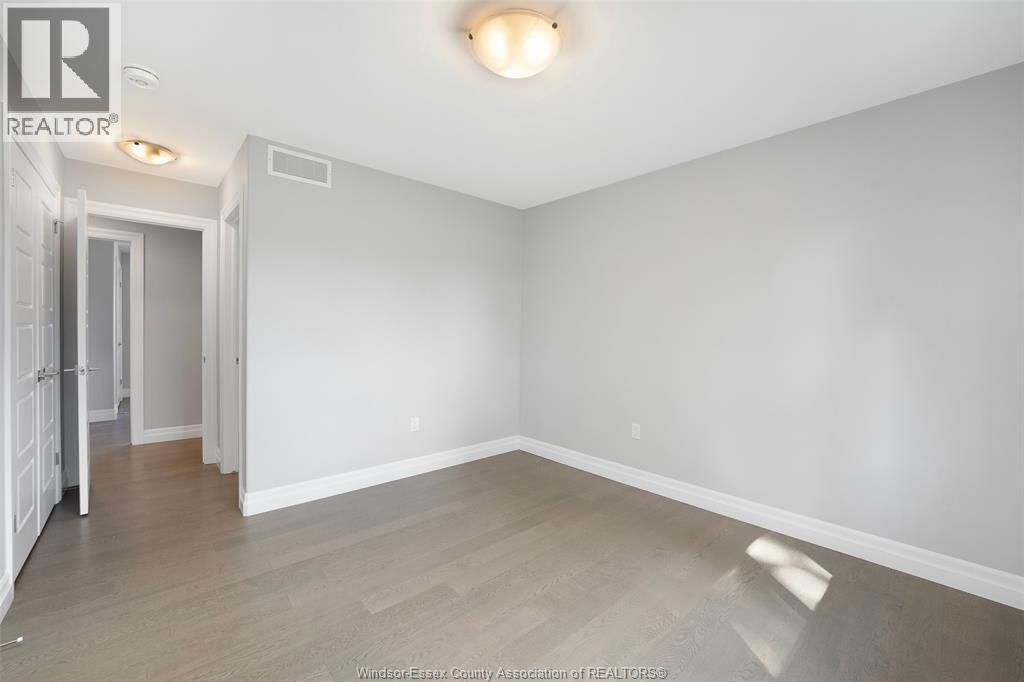 1581 ROCKPORT Image 24