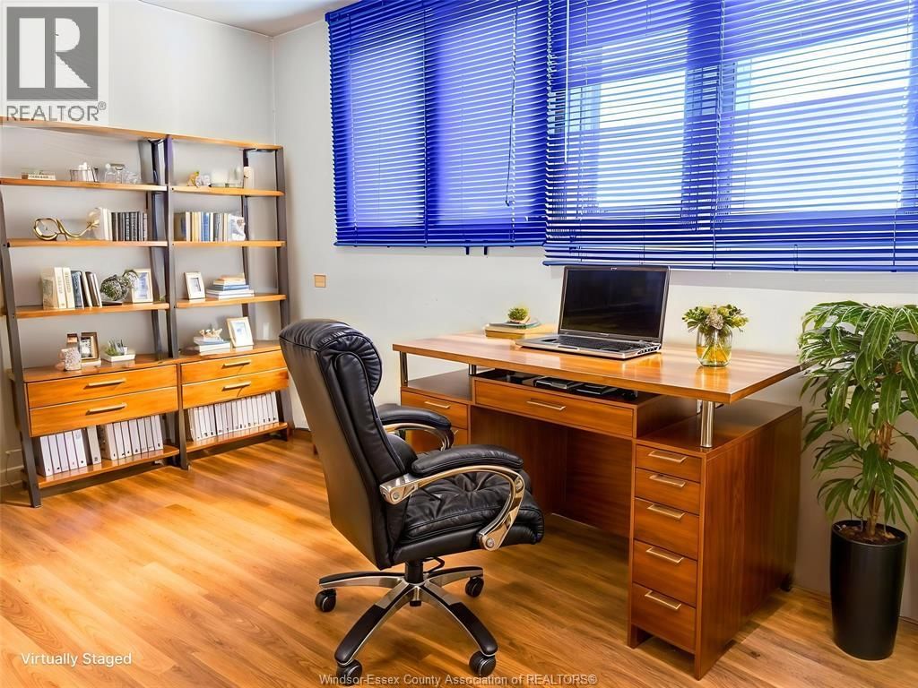 910 MOY AVENUE Image 16