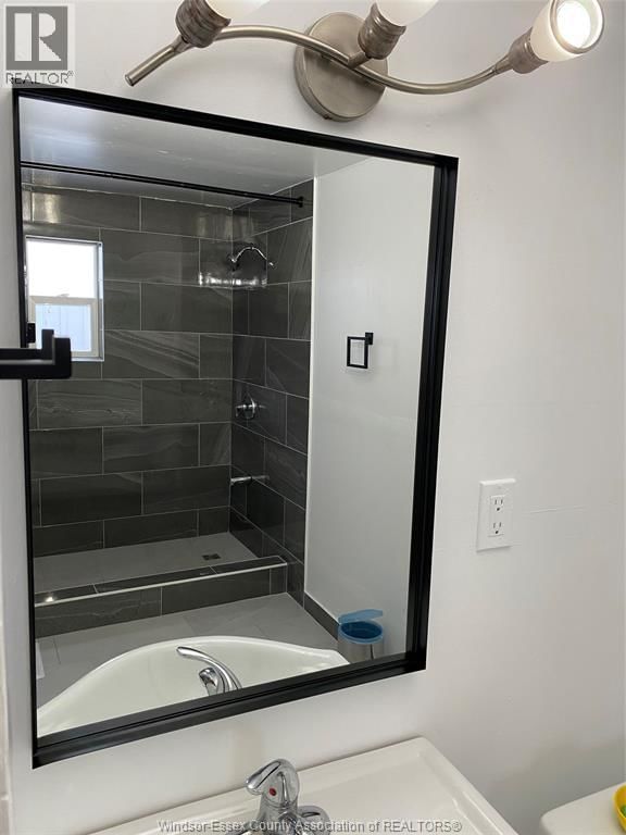 764 WINDSOR AVENUE Image 11